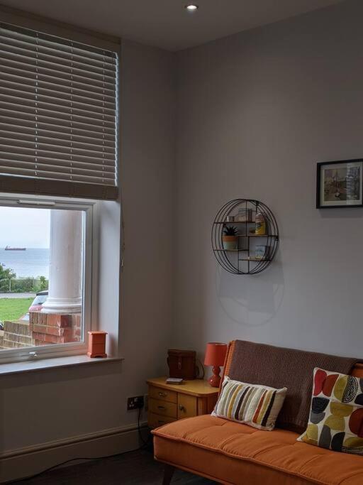Waves@Walpole - 2 Bed Flat With Amazing Sea Views Apartment Margate Luaran gambar