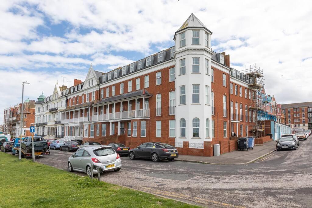 Waves@Walpole - 2 Bed Flat With Amazing Sea Views Apartment Margate Luaran gambar
